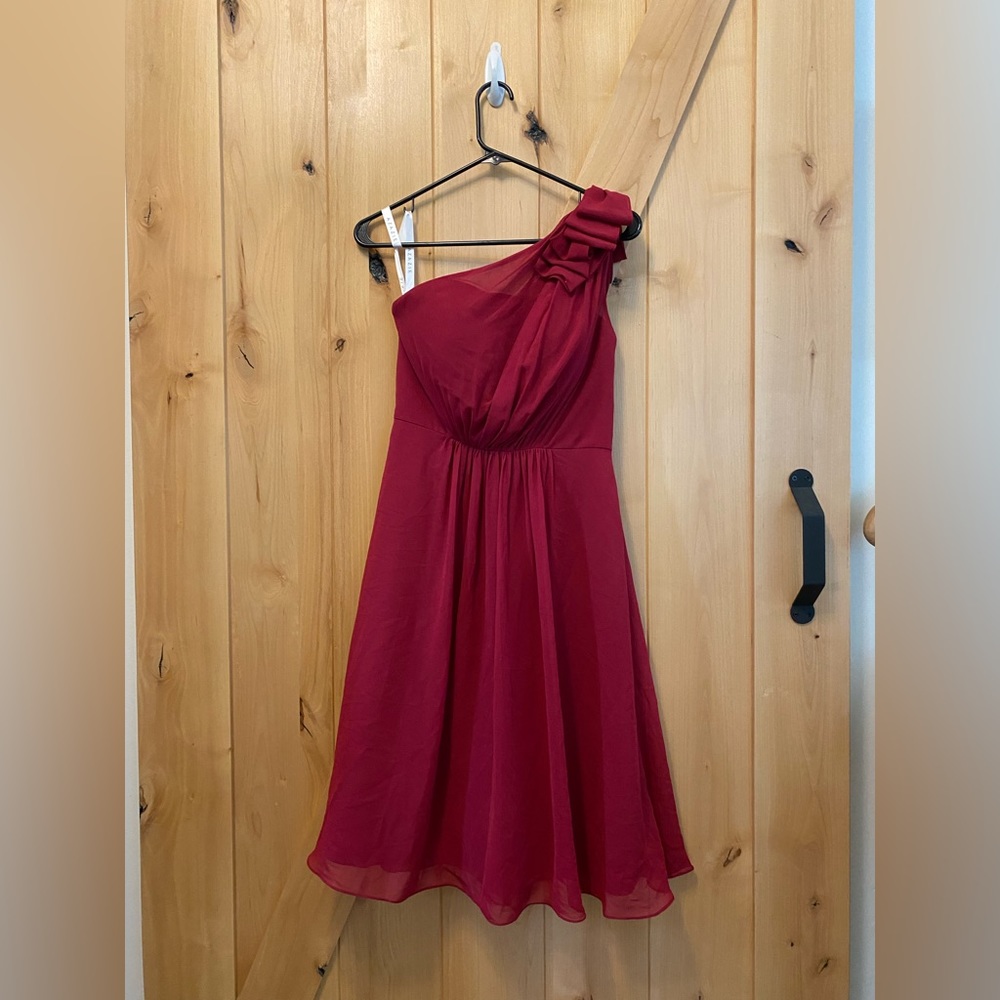 Burgundy wedding guest dress from Azazie. Worn once. Size 4 (wine red)